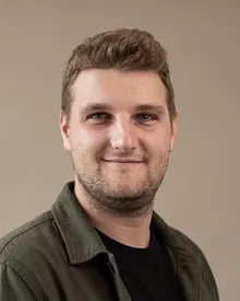 Bence Istenes, Field Service Engineering Manager, Global