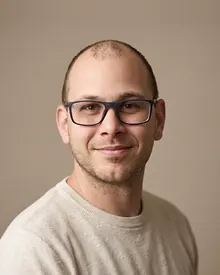 Peter Toth, Solvent Technician